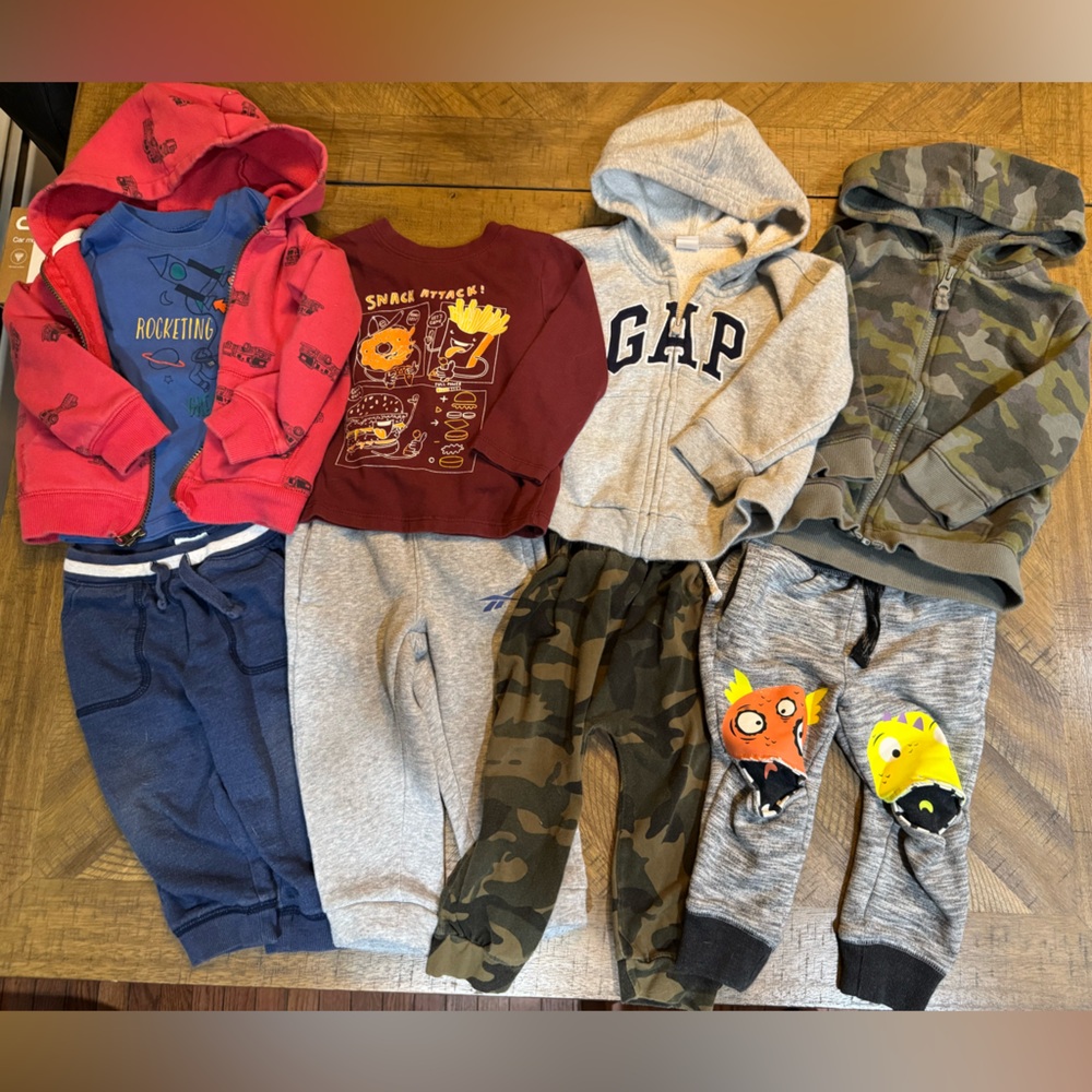 Four Outfit Bundle With Three Full Zip Hoodies Great For Play Time 18-24 (2T)